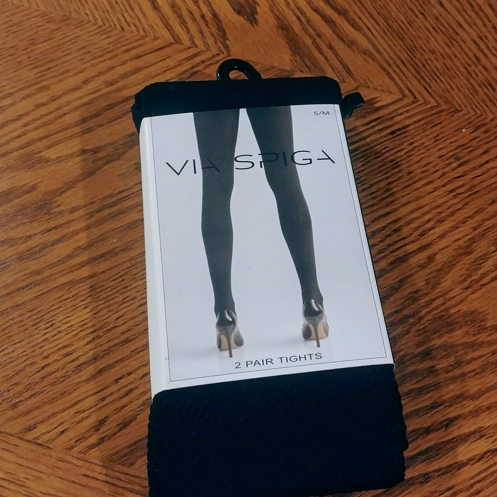 Small Shear tights in 2 different patterns